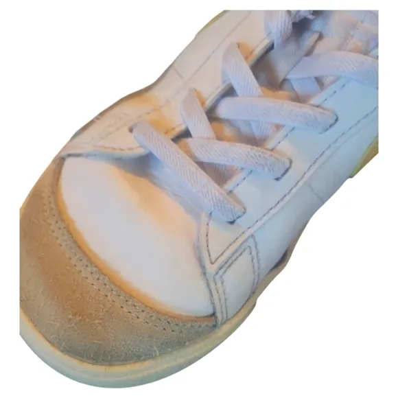 Nike Kids Blazer Low Top '77 White/ Yellow/ Pink Unisex Sneakers Size 2.5Y