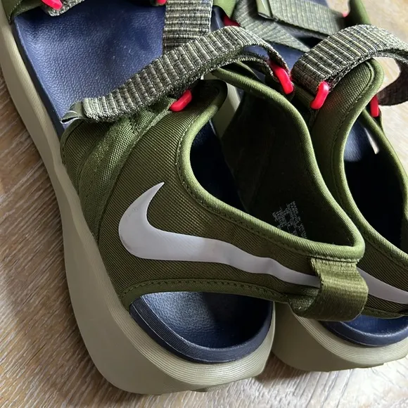 NIKE Men’s Vista Strap Sandals Slides DJ6606-300 Rough Green / Olive 15