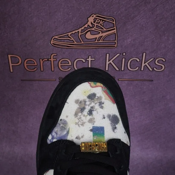 Nike Multicolor Low-Top Sneakers
