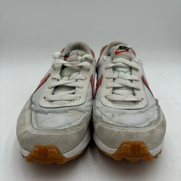 Nike Women’s 8 Waffle Debut Peach Swoosh Low Top Sneakers