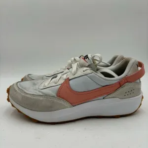 Nike Women’s 8 Waffle Debut Peach Swoosh Low Top Sneakers