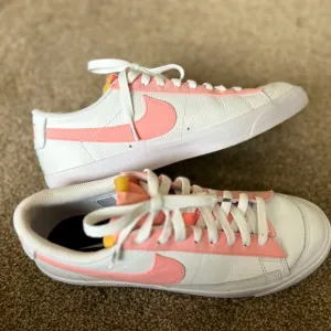 Nike Women's Blazer Low Platform Casual Sneakers CUSTOM MADE | Size 9.5