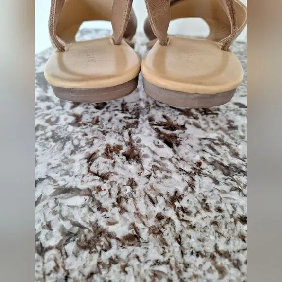 Nisolo All Day cross strap leather sandals size 8.5