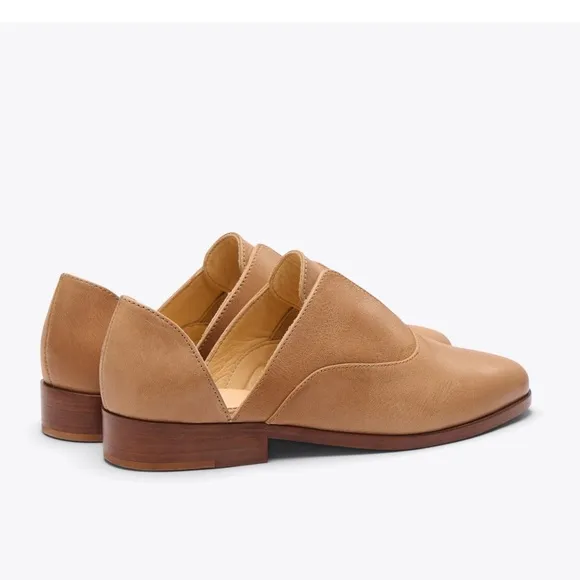 NISOLO Emma d’Orsay Oxford Almond flats size  10 women gently used 🌷