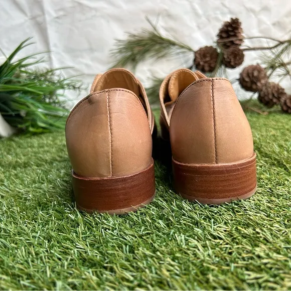 NISOLO Emma d’Orsay Oxford Almond flats size  10 women gently used 🌷
