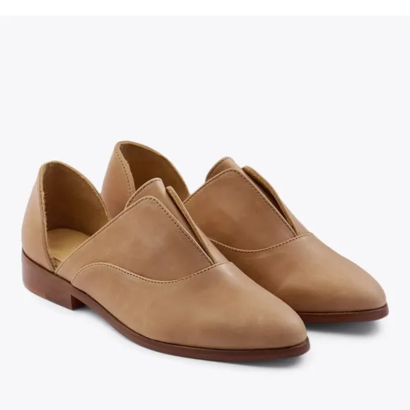 NISOLO Emma d’Orsay Oxford Almond flats size  10 women gently used 🌷