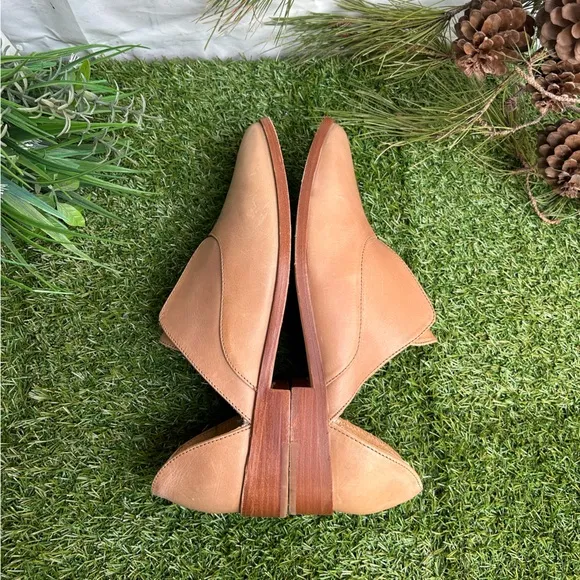 NISOLO Emma d’Orsay Oxford Almond flats size  10 women gently used 🌷