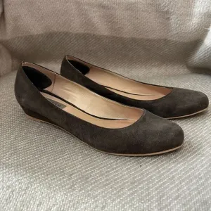 Nisolo Mendez Flat Charcoal Grey