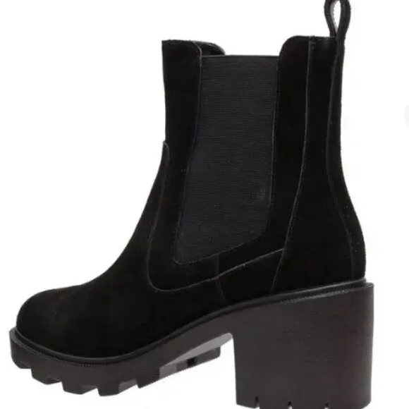 Nordstrom Boots by Lisa Vicky Jolt Chelsea Boot, Size 8, New in Box, Leather