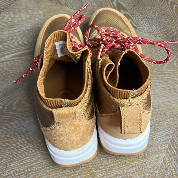 NURTURE Elias Mixed Material Platform High Top Sneakers 10