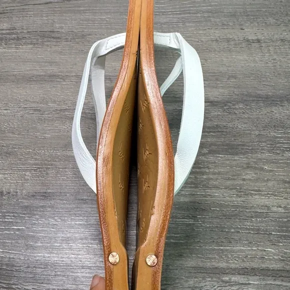 NWD- Beek Seabird Women's handmade white leather sandals size 9 $169-
