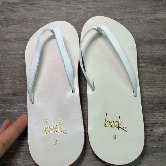 NWD- Beek Seabird Women's handmade white leather sandals size 9 $169-