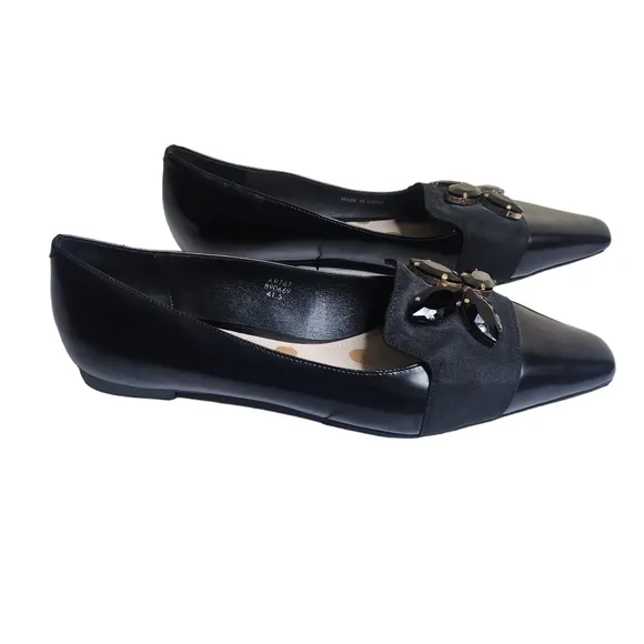 NWOB Boden womens black leather jeweled almond toe slip on casual flats Sz 11M