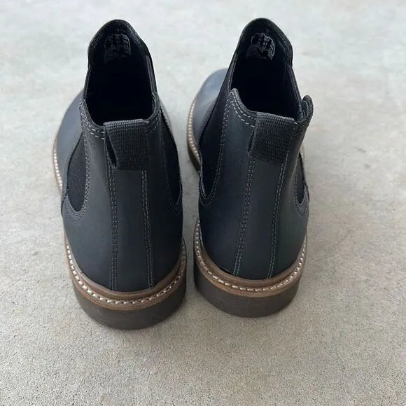 NWOB Clarks BushAcre Chelsea Black Boots Men’s Size 10