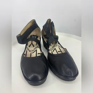 NWOB Fly London Leather Almond Toe Wedge Mary Jane Sandals Black 41 10.5