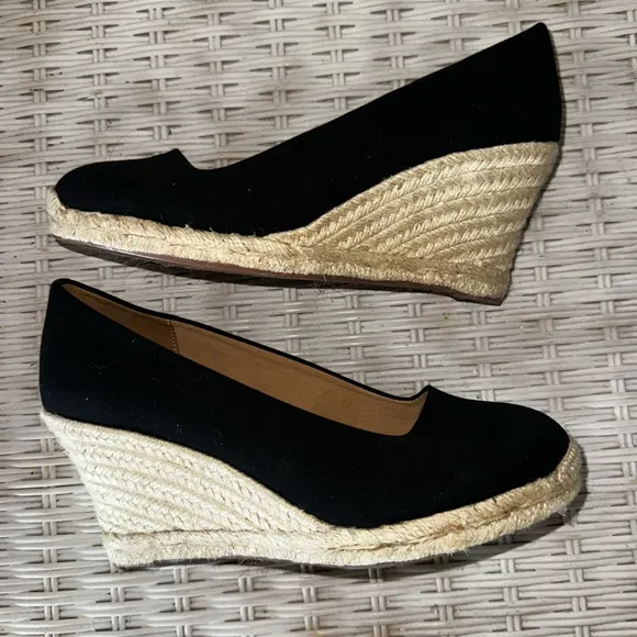 NWOB    J. Crew Black and Tan Wedge Espadrilles