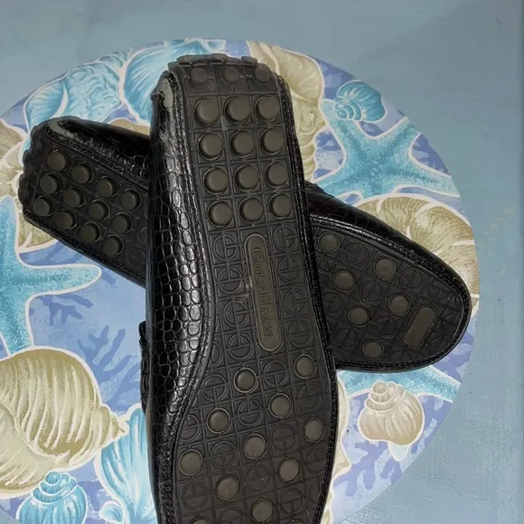 NWOB! Men’s 10 1/2 D Cole Haan Black Leather Croc Embossed Loafers. Gorgeous!!!