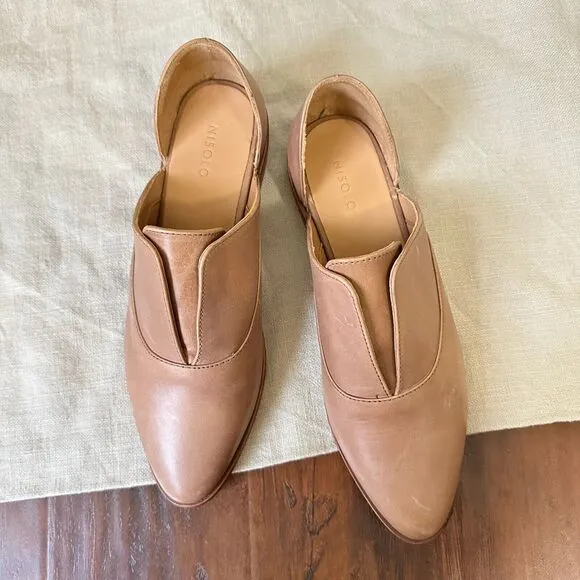 NWOB NISOLO Emma d'Orsay Oxford Flats in Almond Leather US 8