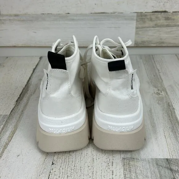 NWOB Palladium womens sz 6.5 white canvas lace up platform sneakers