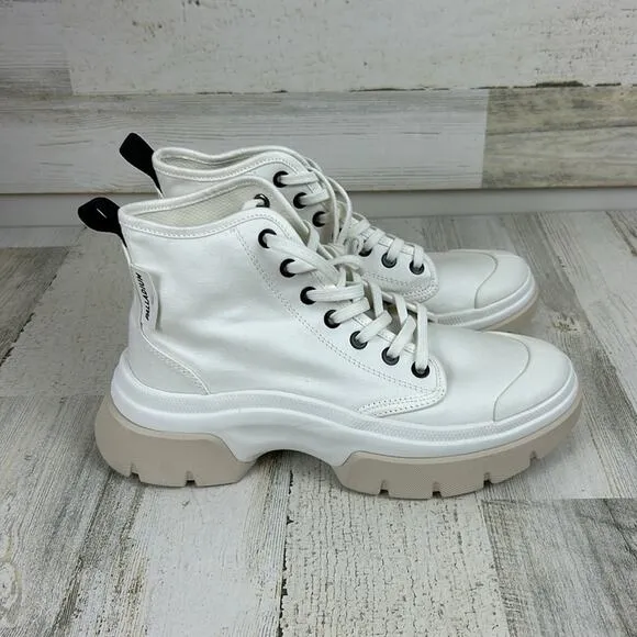 NWOB Palladium womens sz 6.5 white canvas lace up platform sneakers