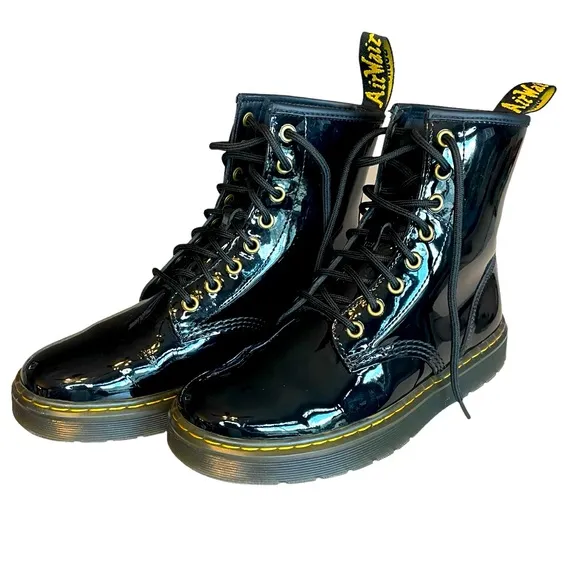 NWOB Women's Dr. Martens Black Patent Leather Combat Boots Full Lace Up Size 7