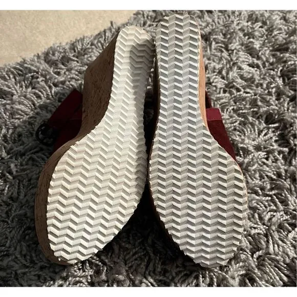 NWOB Barneys New York Suede Platform Wedge Sandal