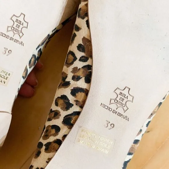 NWOB Bettye Muller Animal Print Flats