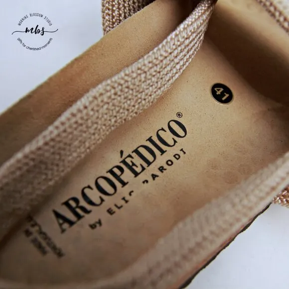 NWOT Arcopedico Stretch Knit Cork 2 Strap Sandals Beige Women 9.5