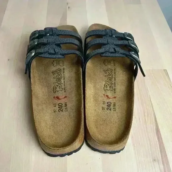 NWOT Birkenstock Birki's Xenia Sandals L6/M4 Leather Gray Metallic 3Strap Design
