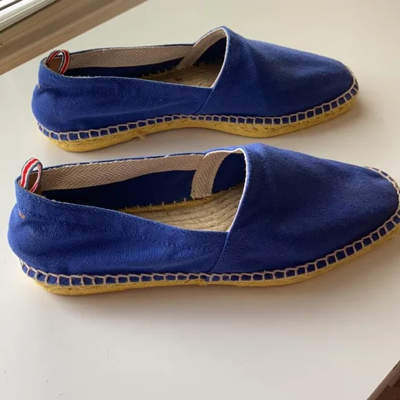 NWOT Castaner Pablo canvas espadrilles