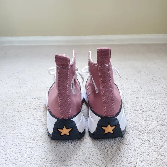NWOT Converse Run Star Hike High Top Platform