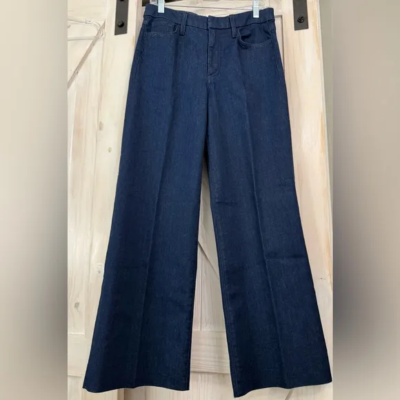 NWOT Frank &amp; Eileen East Galway Gaucho Flare Jeans dark wash 29 waist 29 inseam.