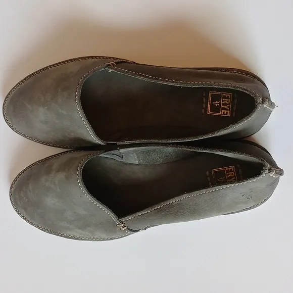 NWOT Frye Milly A Line Distressed Gray Nubuck Leather Flats Size 7