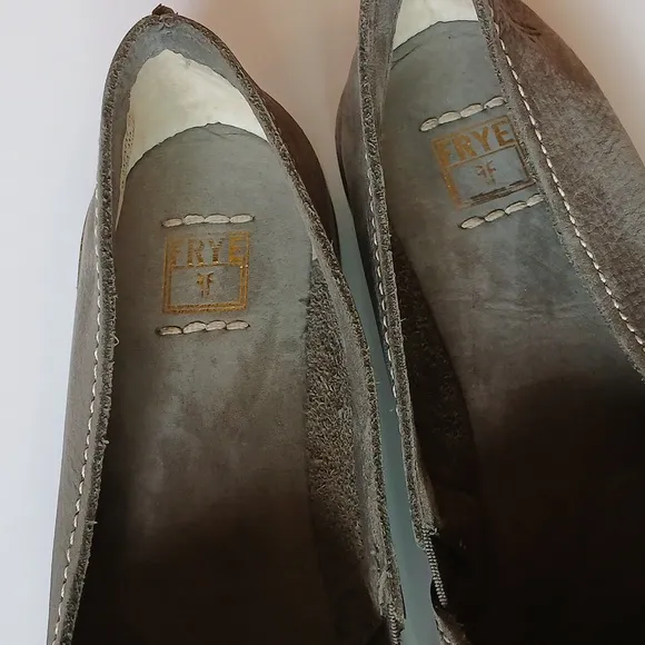 NWOT Frye Milly A Line Distressed Gray Nubuck Leather Flats Size 7