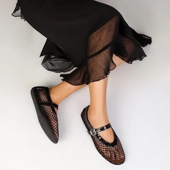 NWOT mesh ballet flats, size 7.5.
