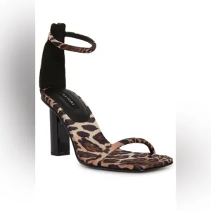 NWOT NATORI GLOW LUXE LEOPARD SATIN BLOCK HEEL SANDALS Size 8.5