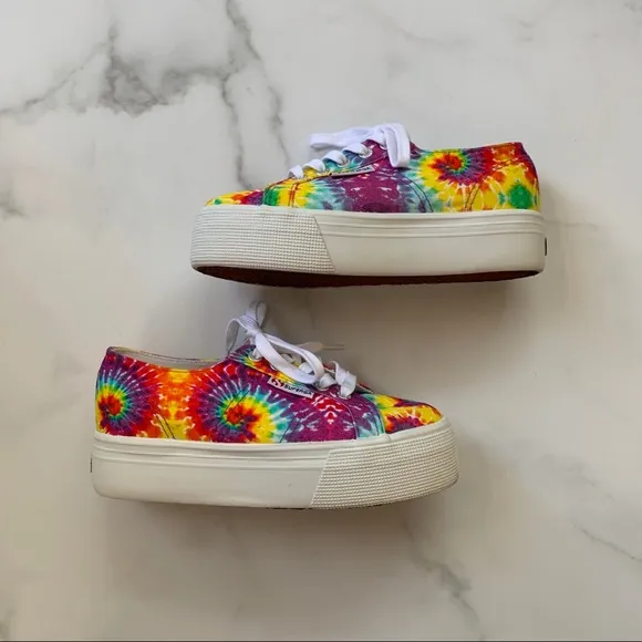 NWOT Superga Fabric fan tie-dye colorful platform sneakers Size 6