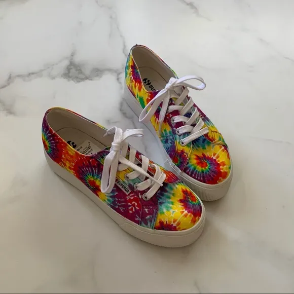 NWOT Superga Fabric fan tie-dye colorful platform sneakers Size 6
