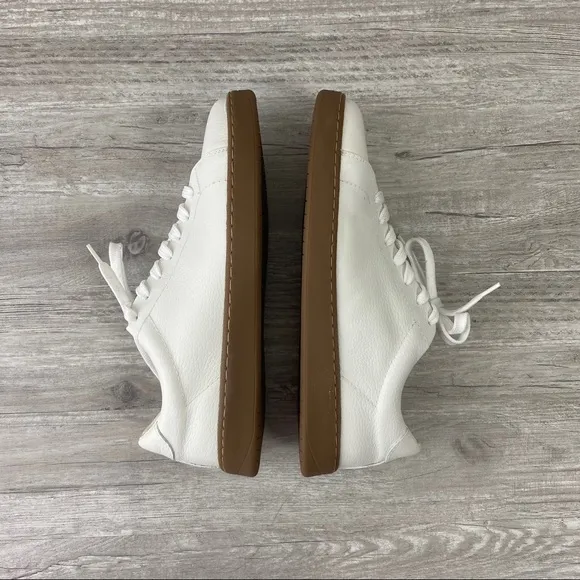 NWOT Zara White Leather Low Top Sneakers