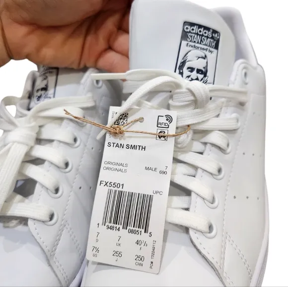 NWT Adidas Originals Stan Smith White Navy Leather Low Top Lace Up Sneakers 7.5