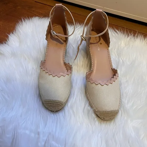 Nwt adorable kate spade cream canvas espadrilles wedges
