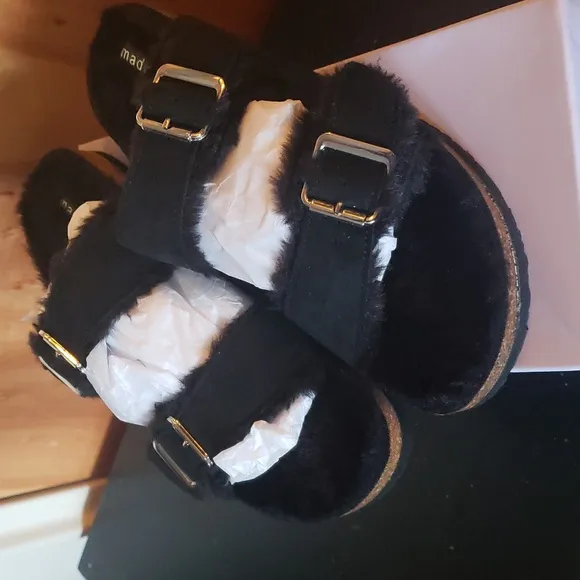 NWT Black on Black Birkenstock Madden Girl Clog Slip-On Slides Sandals Summer