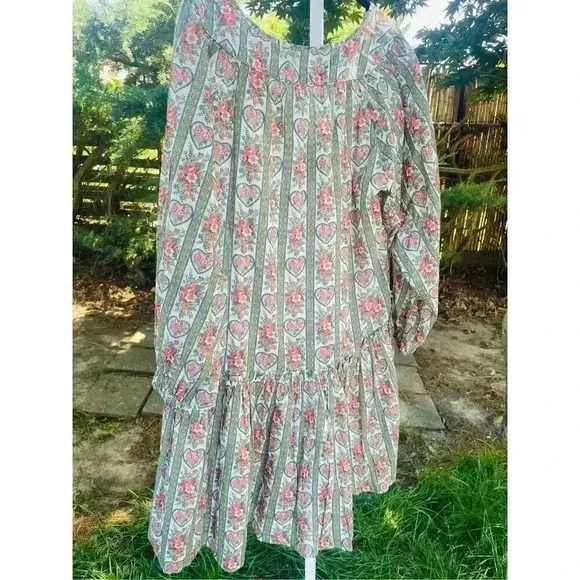NWT  Cara Cara Kavita dress sweetheart multi size L