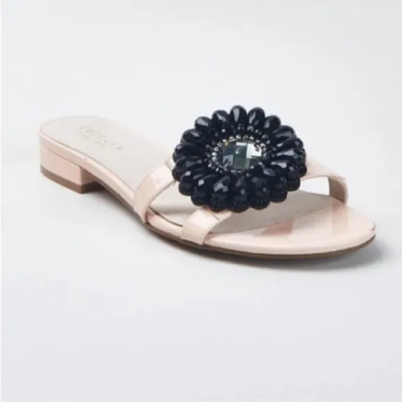 NWT Cecelia New York Lidia Banded Ornamental Flat - size 8.5