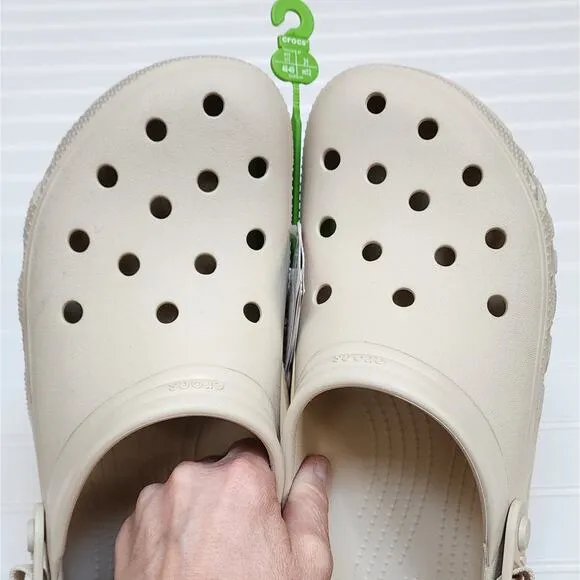 NWT Crocs Duet Max II Clogs/Sandals