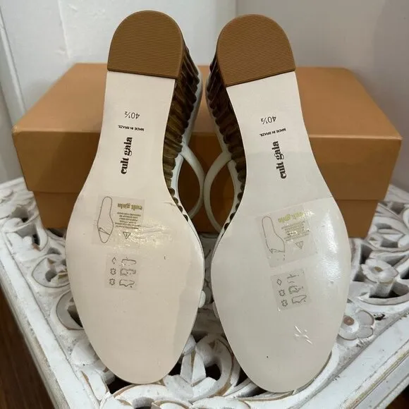 NWT Cult Gaia bamboo Eva leather sandals