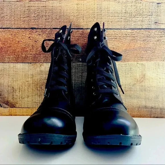 NWT Disney’s Lilo &amp; Stitch Fold-Over Stitch Skeleton Combat Boots
