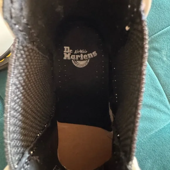 NWT Dr. Martens White and Black Chelsea 2976 Boots