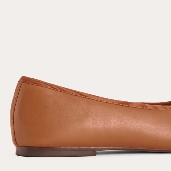 NWT Everlane day Ballet flats  toasted almond brown women's size 8.5