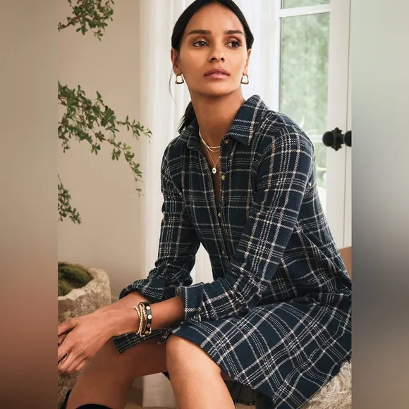 NWT Faherty Legend Gray Plaid Sweater Dress Knee Length